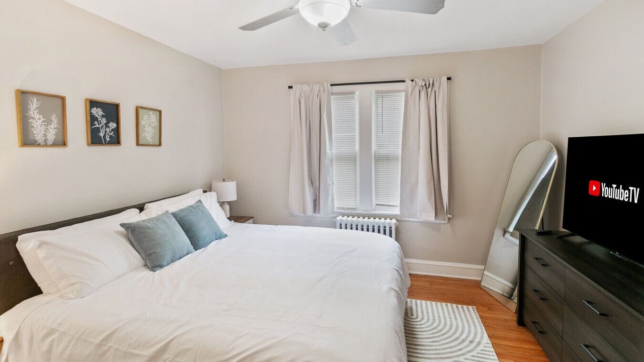 Photo of Bedroom in Highwood