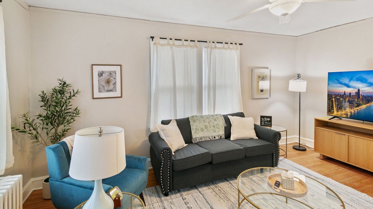 Photo of Livingroom in Highwood