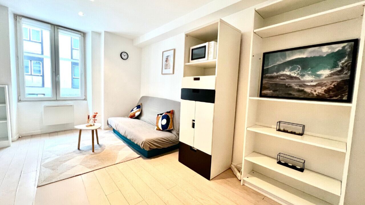Photo of Livingroom in Hopital Saint-Louis