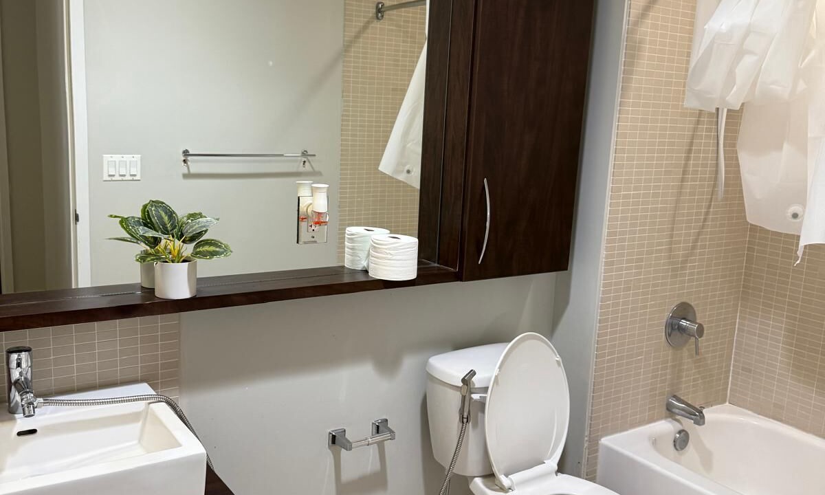 Photo of Bathroom in Cliffside Park