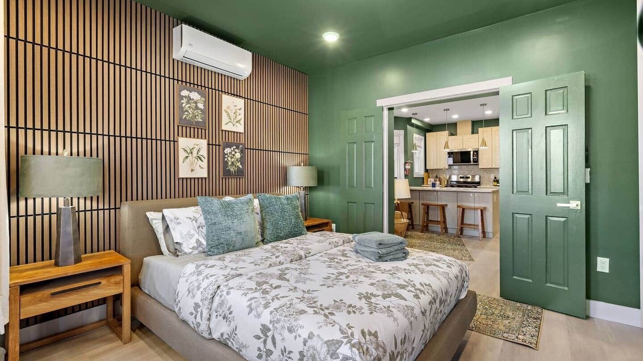 Photo of Bedroom in Hackensack River Waterfront