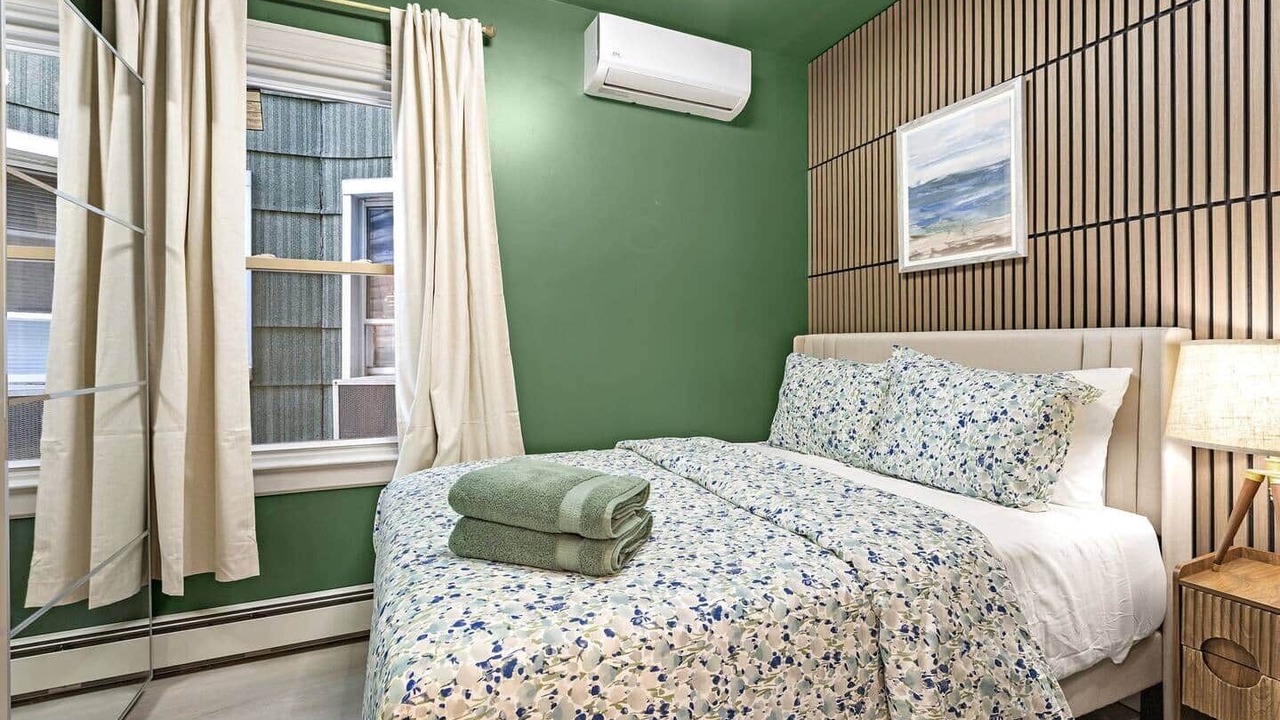 Photo of Bedroom in Hackensack River Waterfront