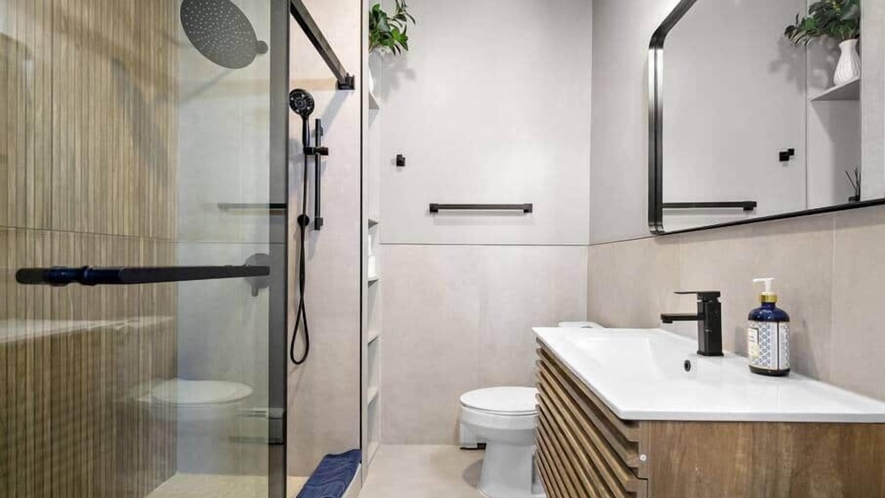 Photo of Bathroom in Hackensack River Waterfront