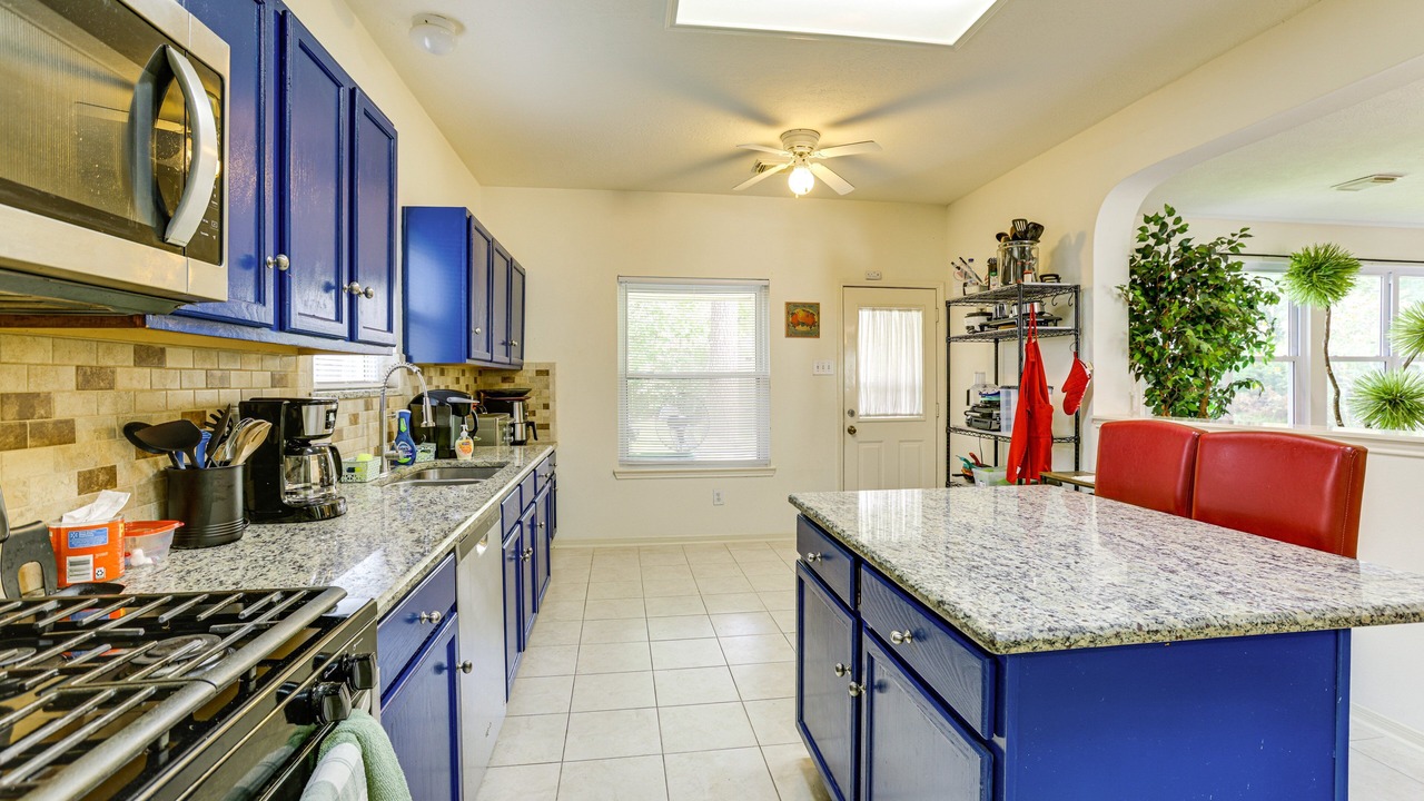 Photo of Kitchen in Spring