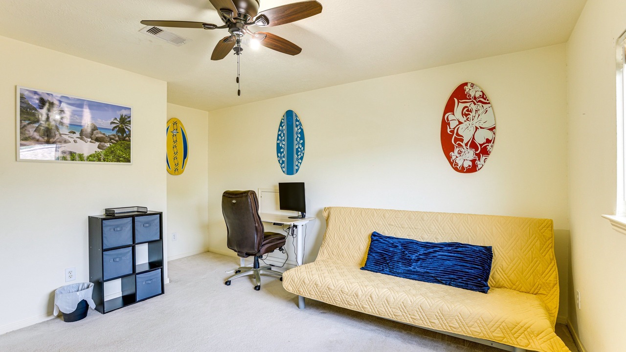 Photo of Livingroom in Spring