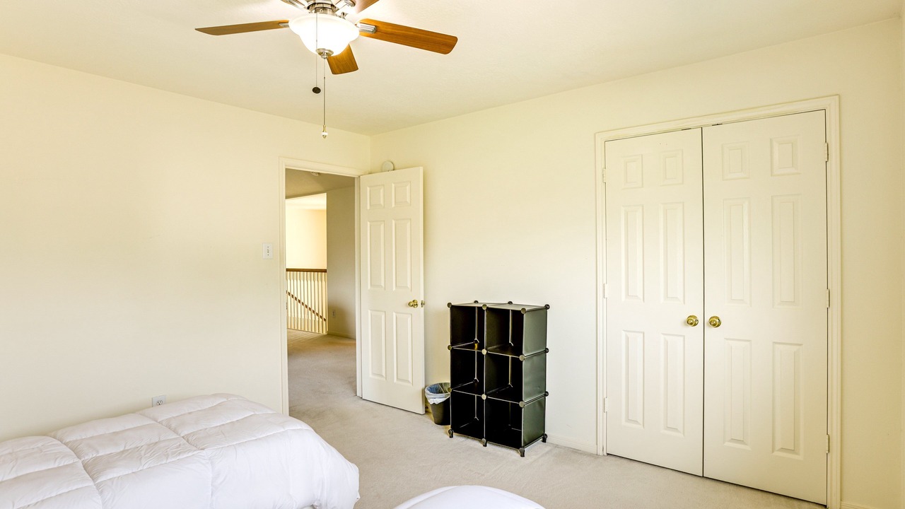 Photo of Bedroom in Spring
