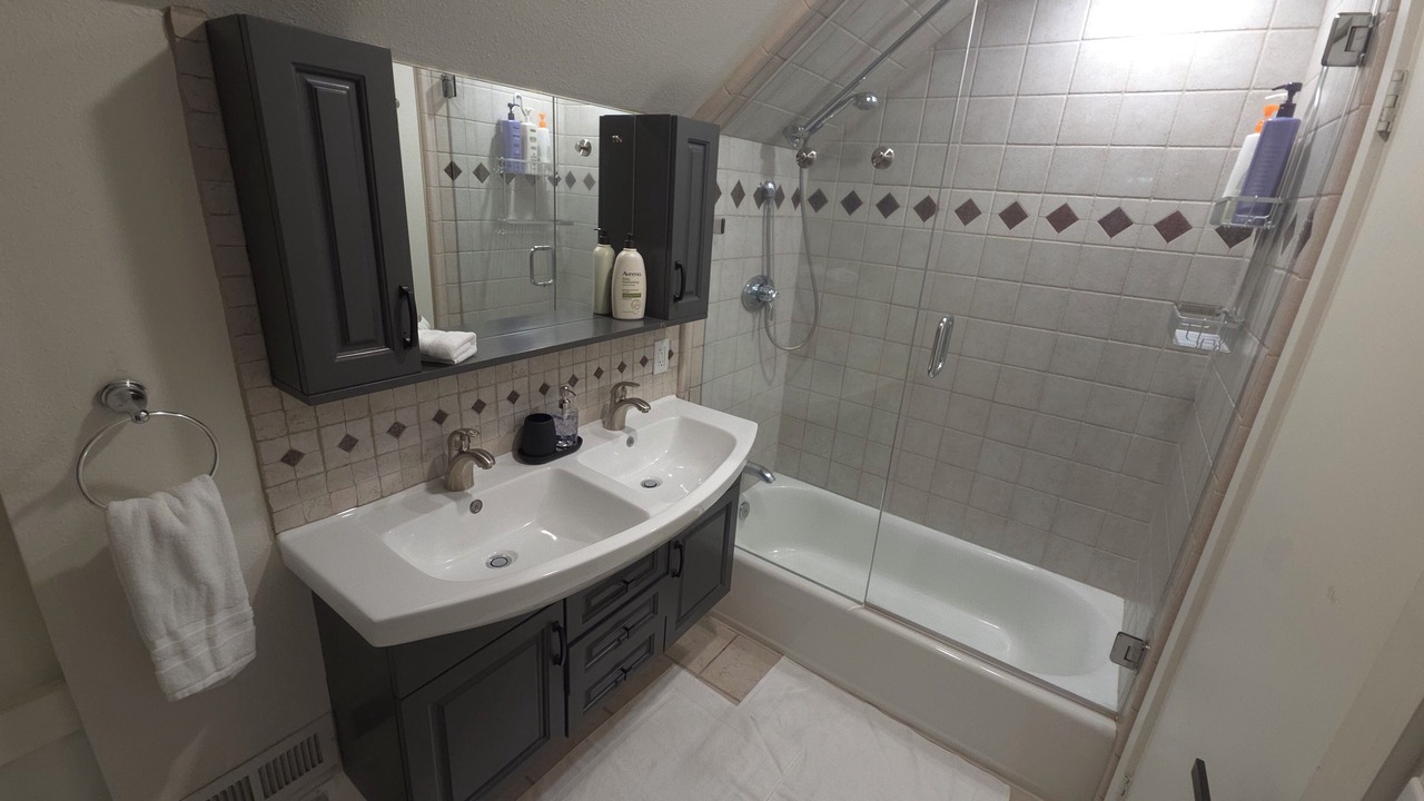 Photo of Bathroom in Tahoe Pines