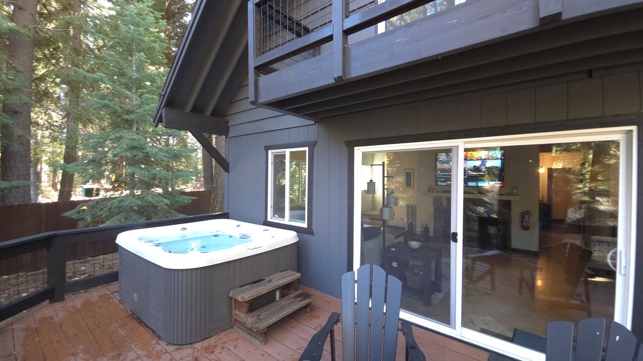 Photo of Patio Balcony in Tahoe Pines