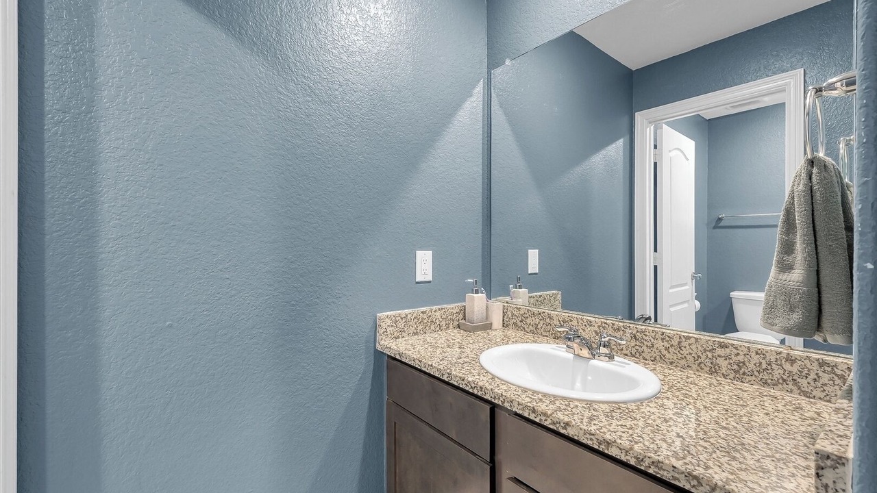 Photo of Bathroom in Porter