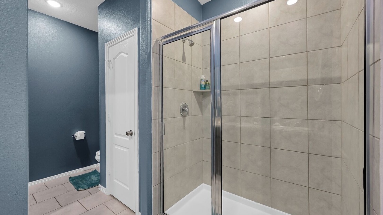 Photo of Bathroom in Porter