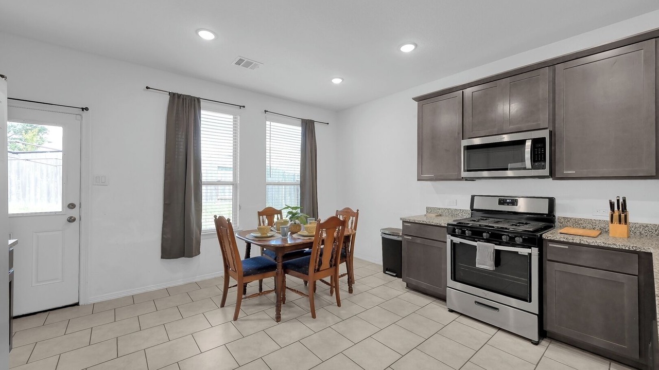 Photo of Kitchen in Porter