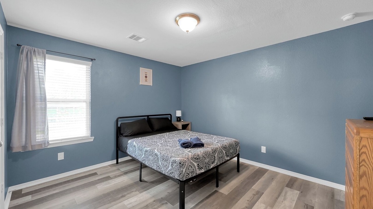 Photo of Bedroom in Porter