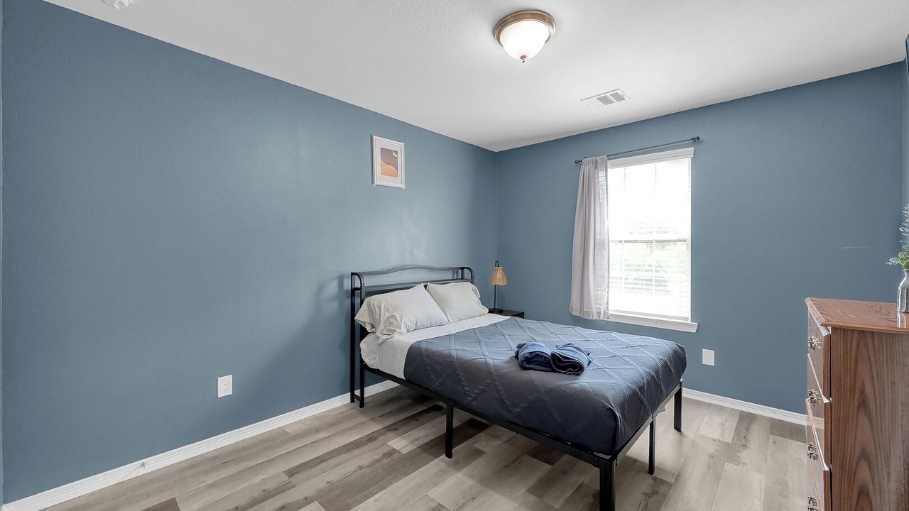 Photo of Bedroom in Porter