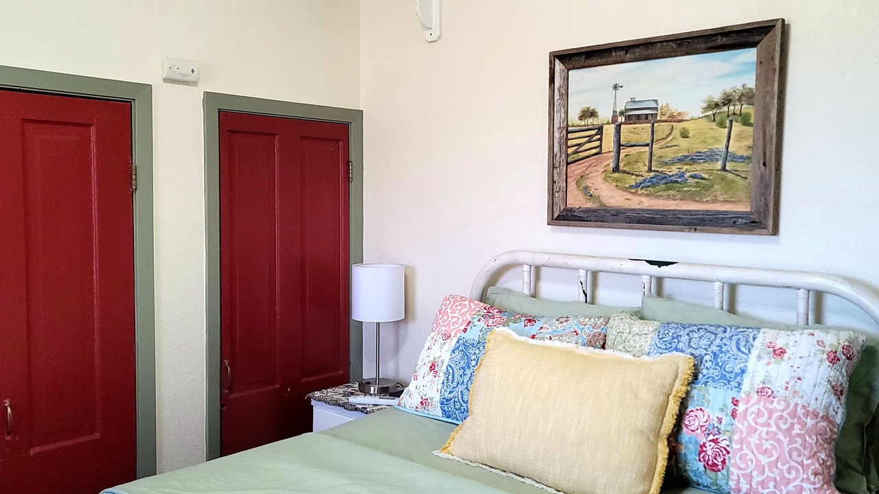 Photo of Bedroom in Weatherford