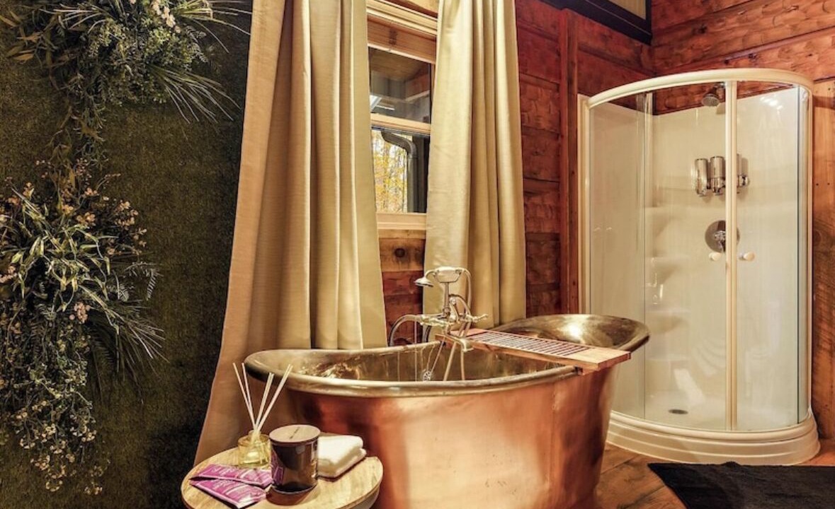 Photo of Bathroom in Beech Mountain