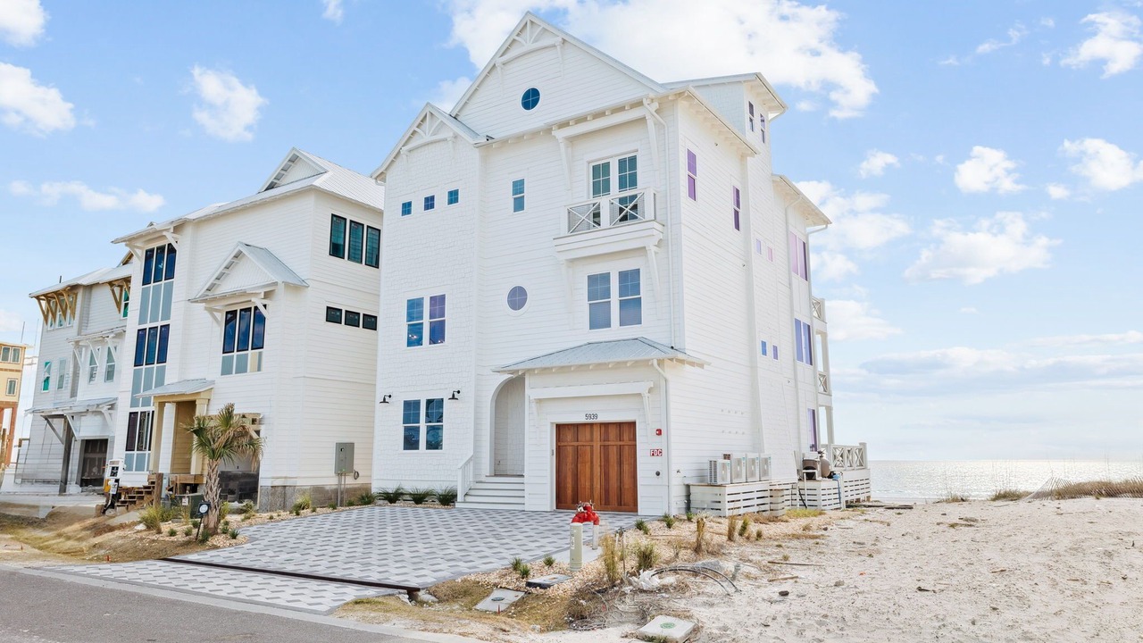 Photo of Others in Biltmore Beach