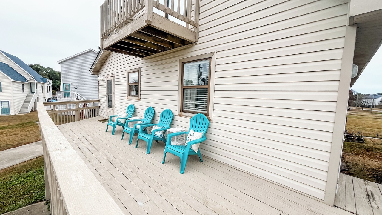 Photo of Patio Balcony in Colington Harbour