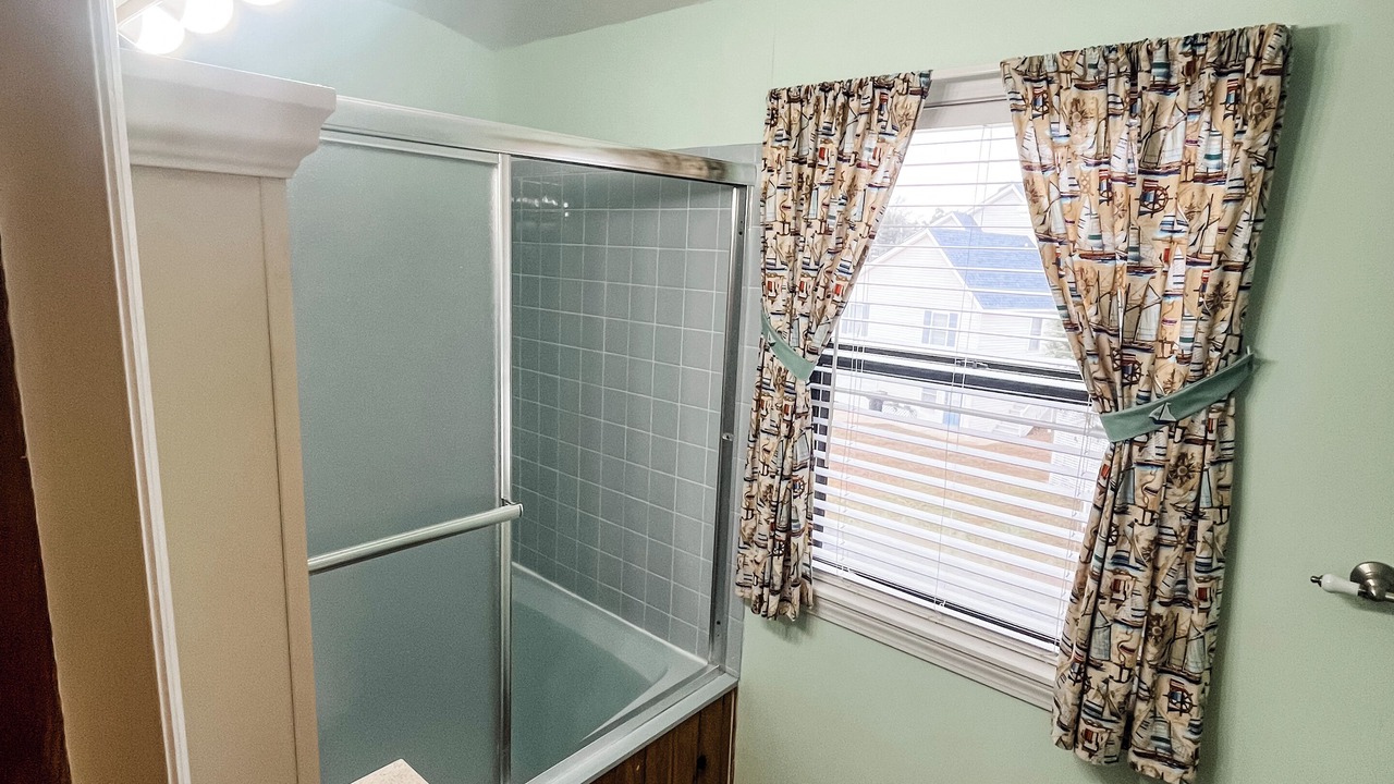 Photo of Bathroom in Colington Harbour