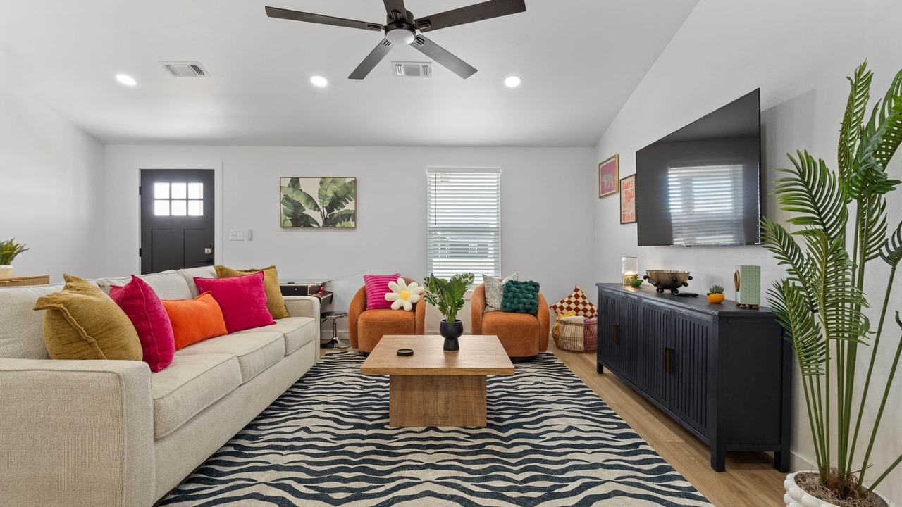 Photo of Livingroom in Thackerville