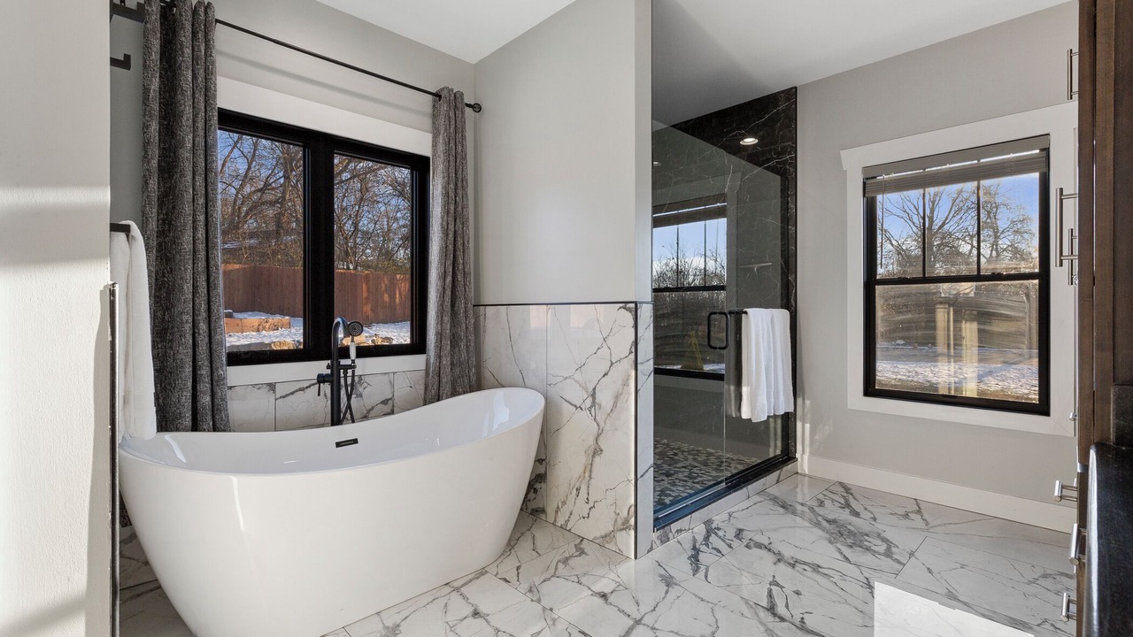 Photo of Bathroom in Bardstown