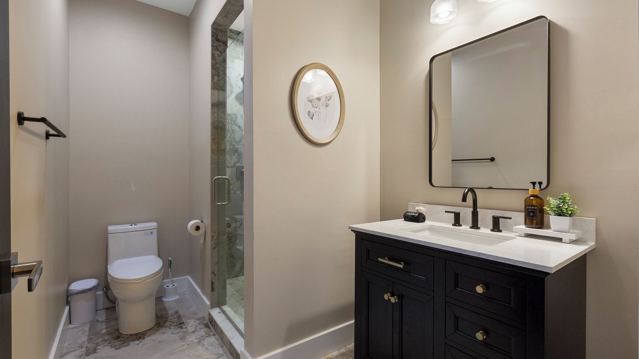 Photo of Bathroom in Bardstown