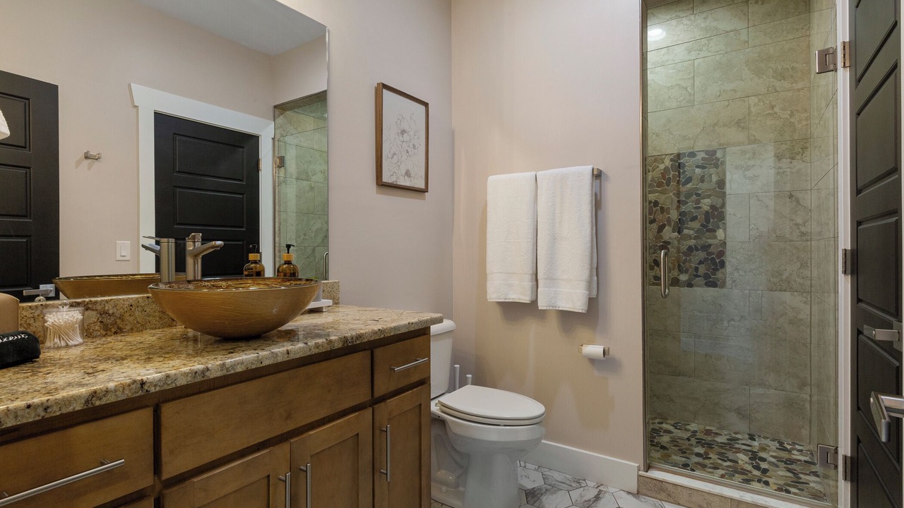 Photo of Bathroom in Bardstown