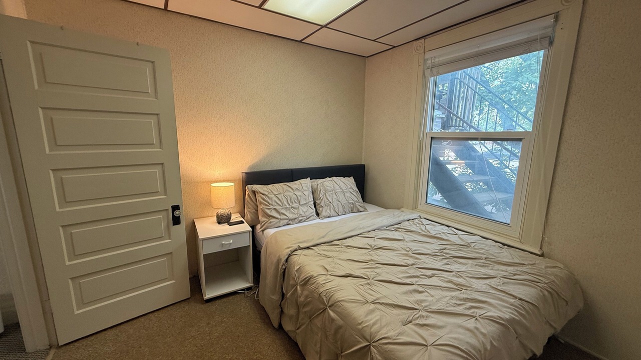 Photo of Bedroom in Chatham-Kent