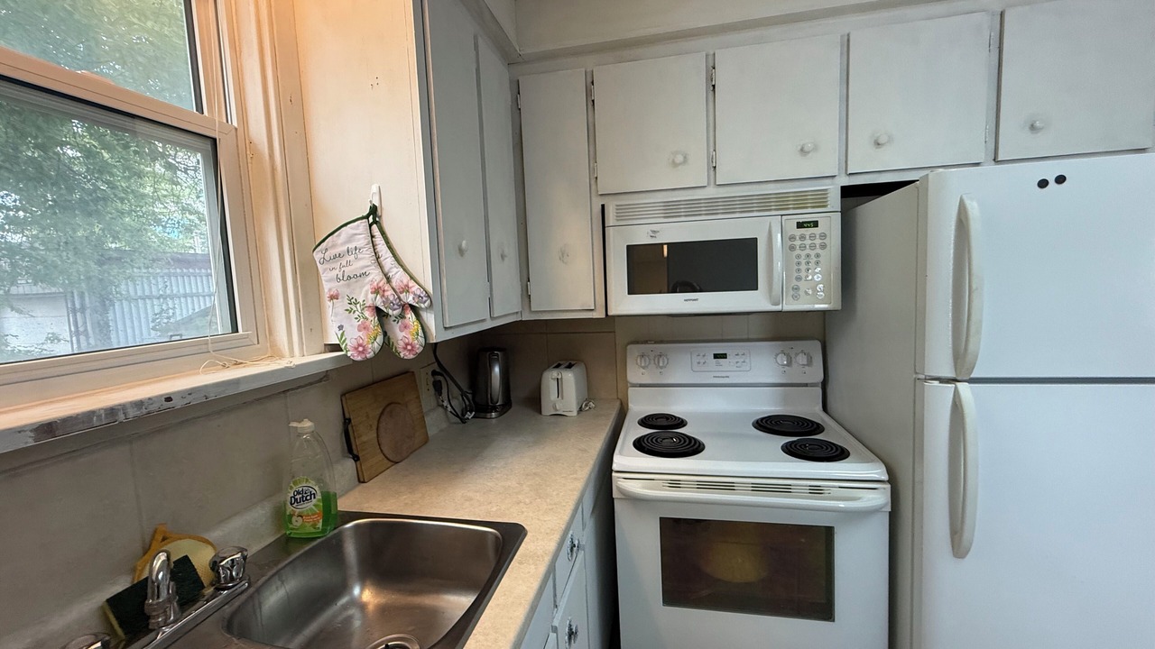 Photo of Kitchen in Chatham-Kent