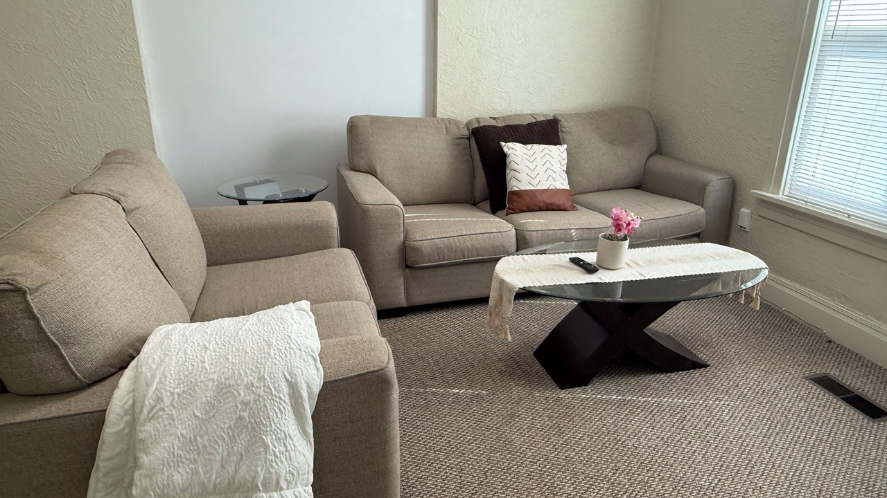 Photo of Livingroom in Chatham-Kent