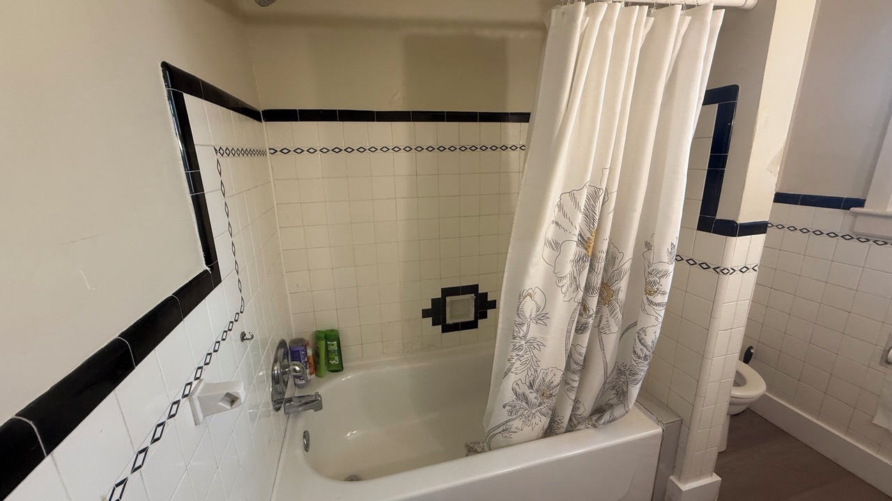 Photo of Bathroom in Chatham-Kent