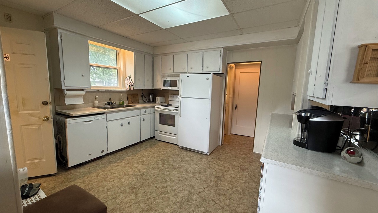 Photo of Kitchen in Chatham-Kent