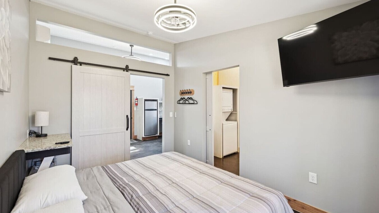 Photo of Bedroom in Lewis County