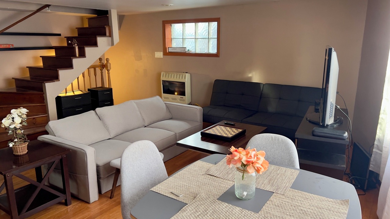 Photo of Livingroom in Heart of Chicago