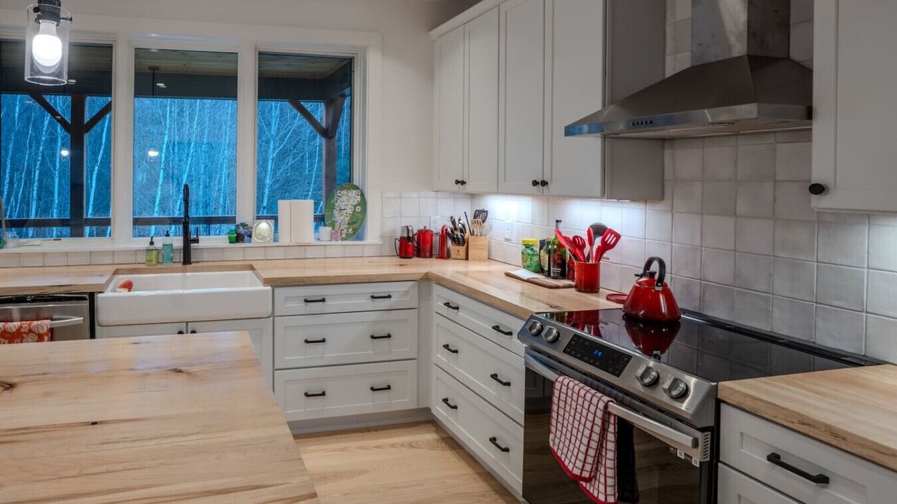 Photo of Kitchen in Stratton Mountain