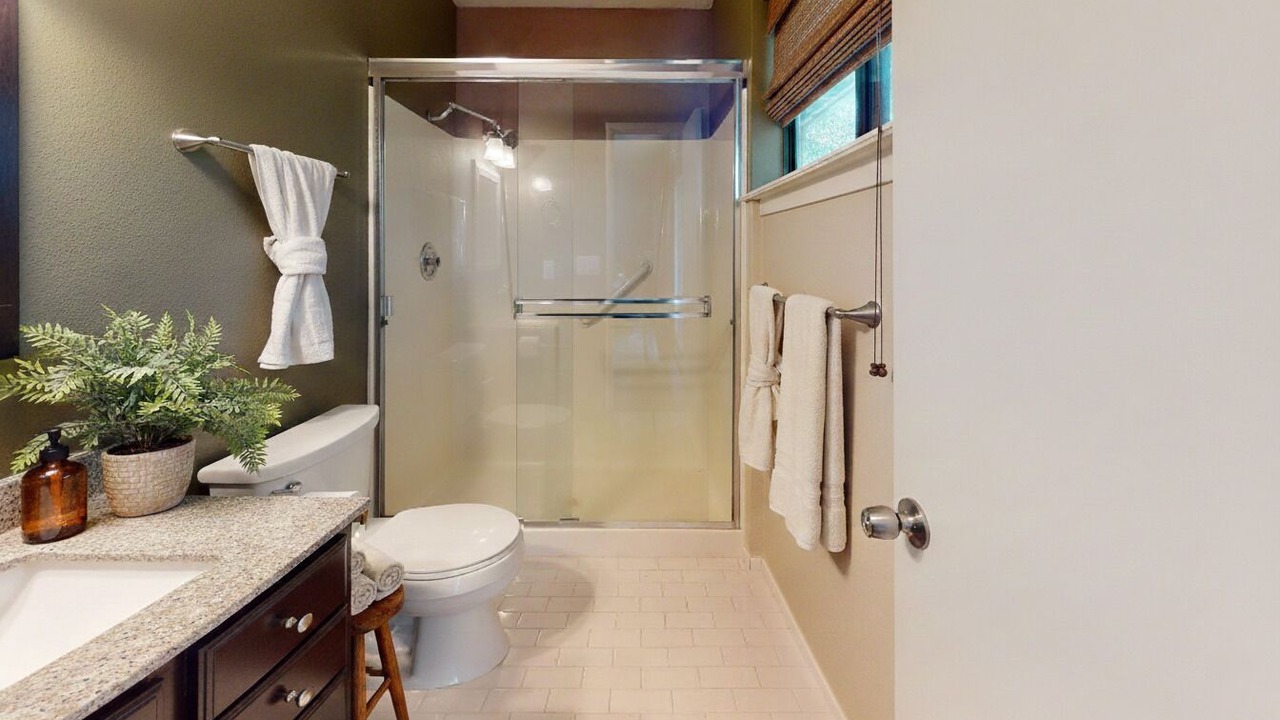 Photo of Bathroom in Auburn