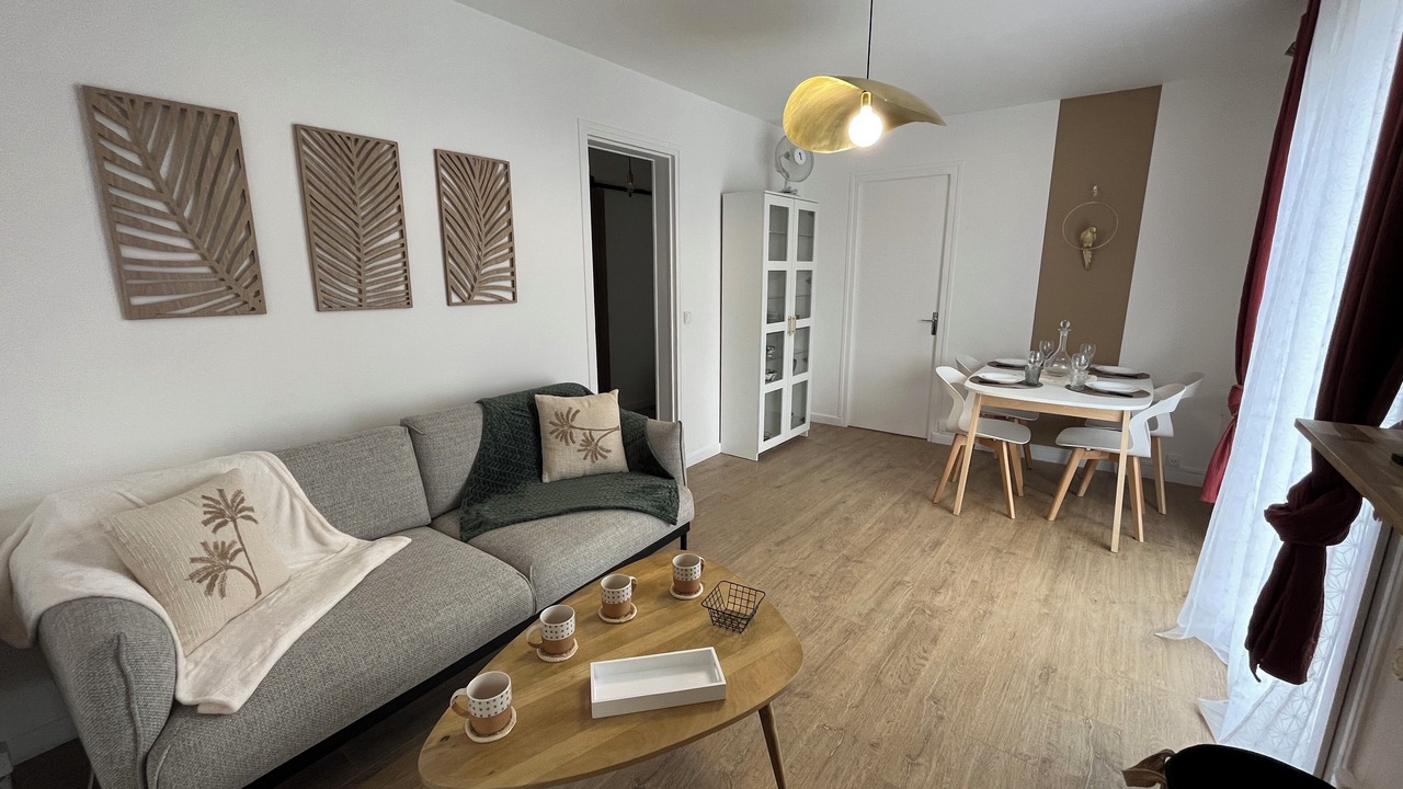 Photo of Livingroom in Le Home