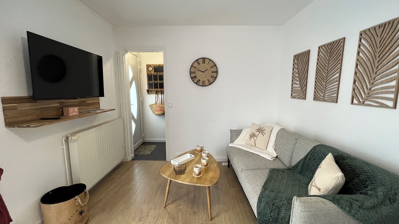 Photo of Livingroom in Le Home