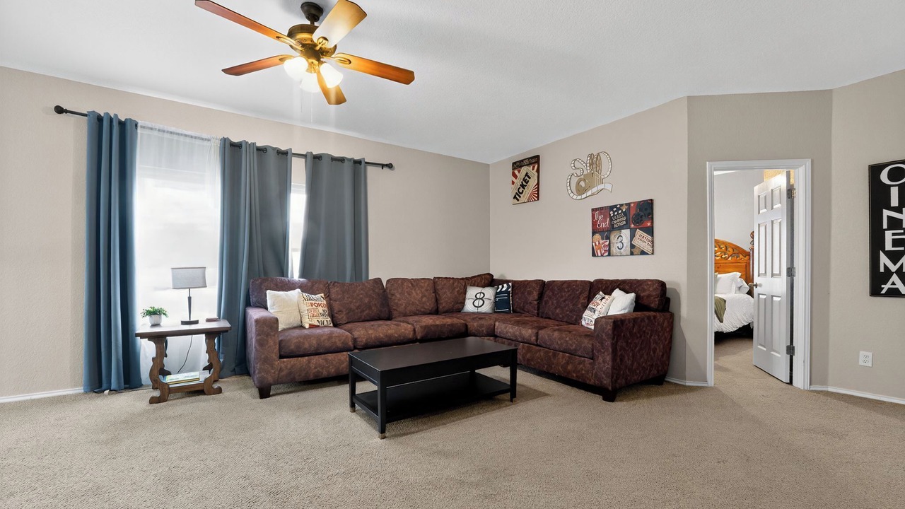 Photo of Livingroom in Cibolo