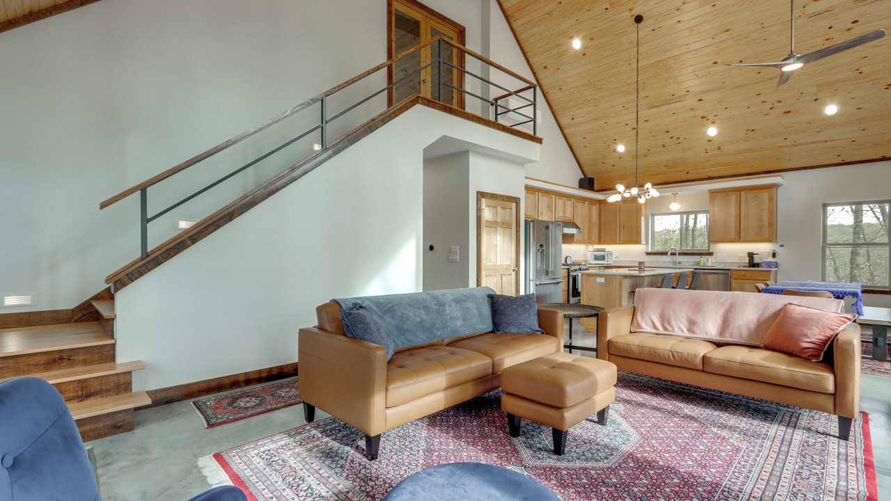 Photo of Livingroom in Eureka Springs