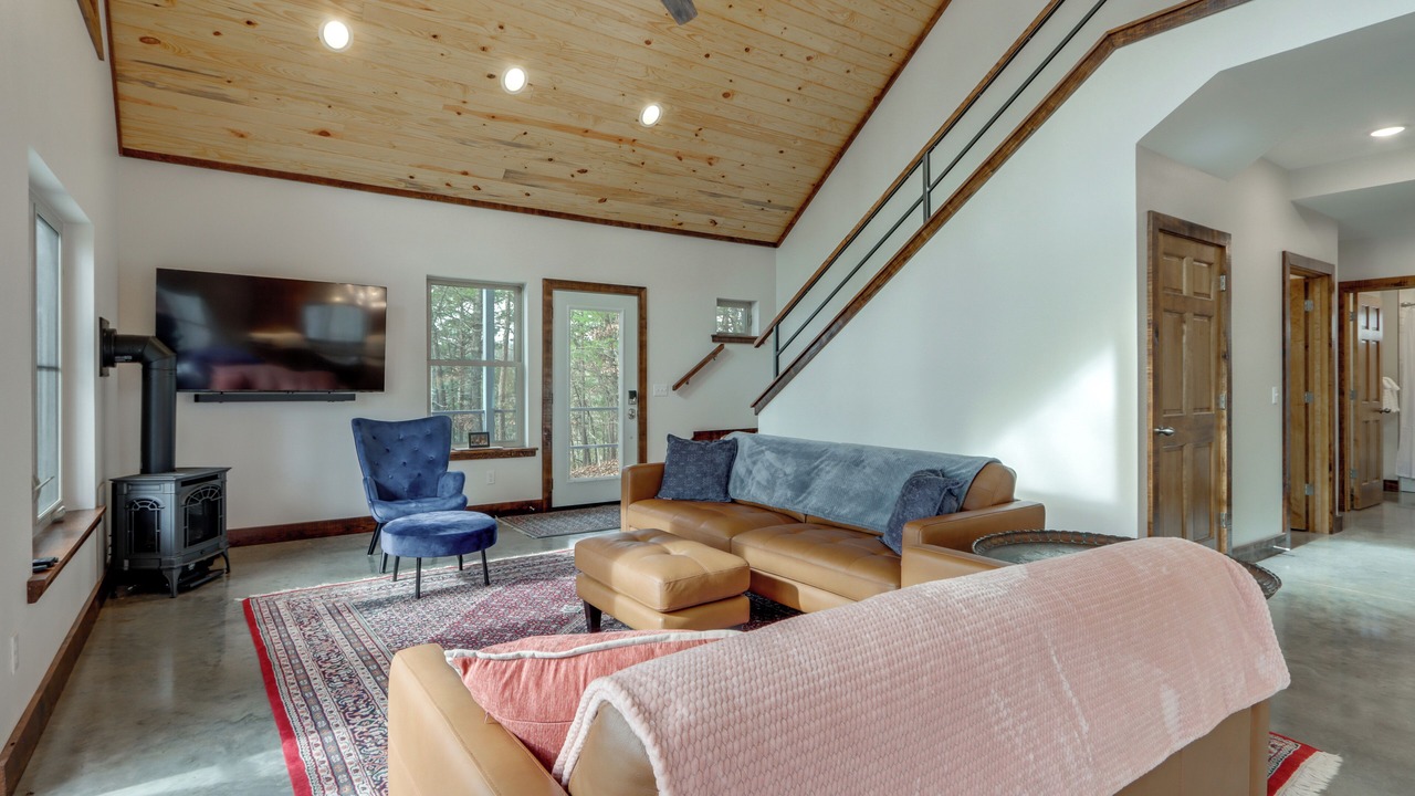 Photo of Livingroom in Eureka Springs