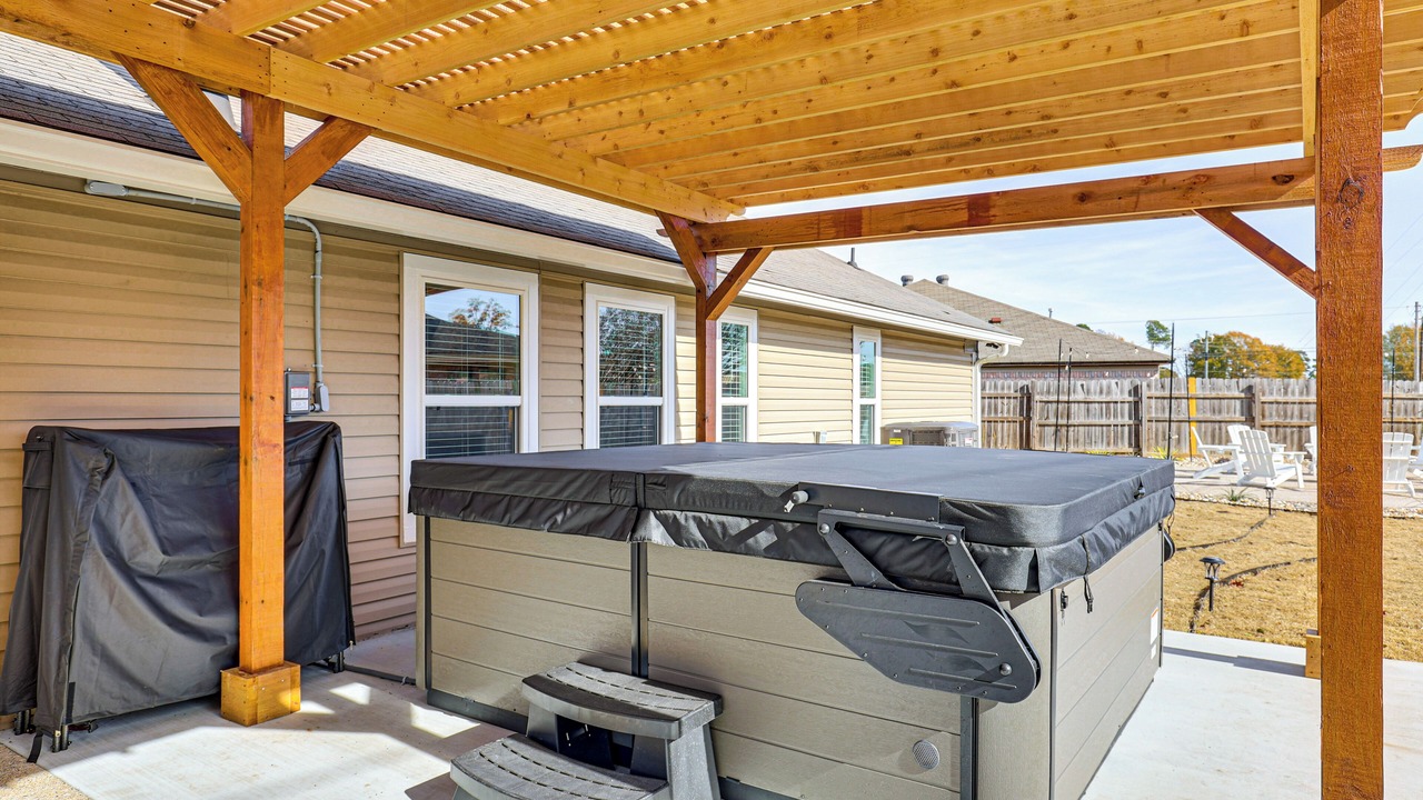 Photo of Patio Balcony in Wake Village