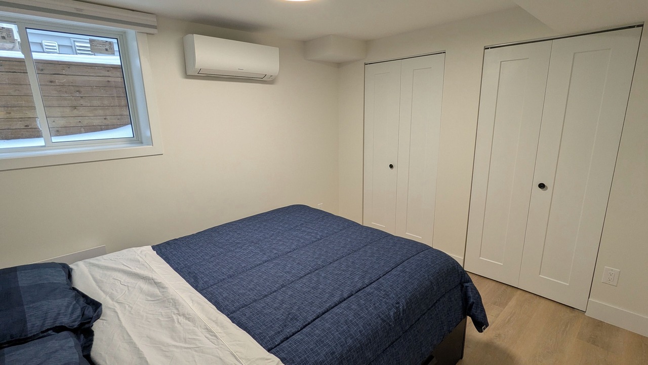 Photo of Bedroom in Ottawa Division
