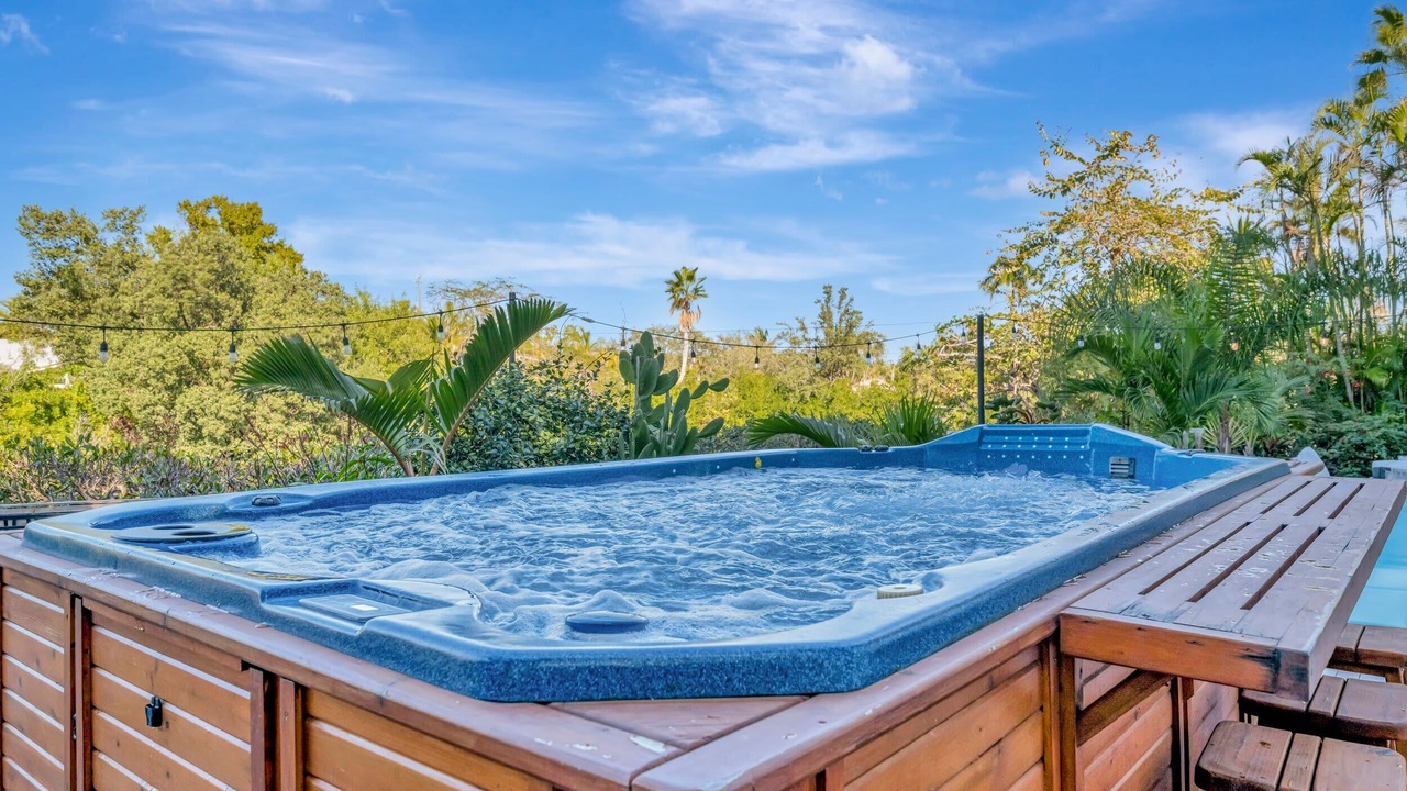 Photo of Others in Palmetto