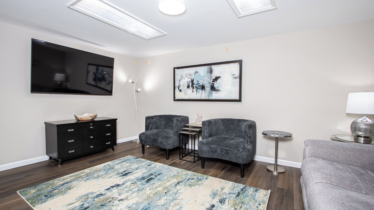 Photo of Livingroom in Fenton