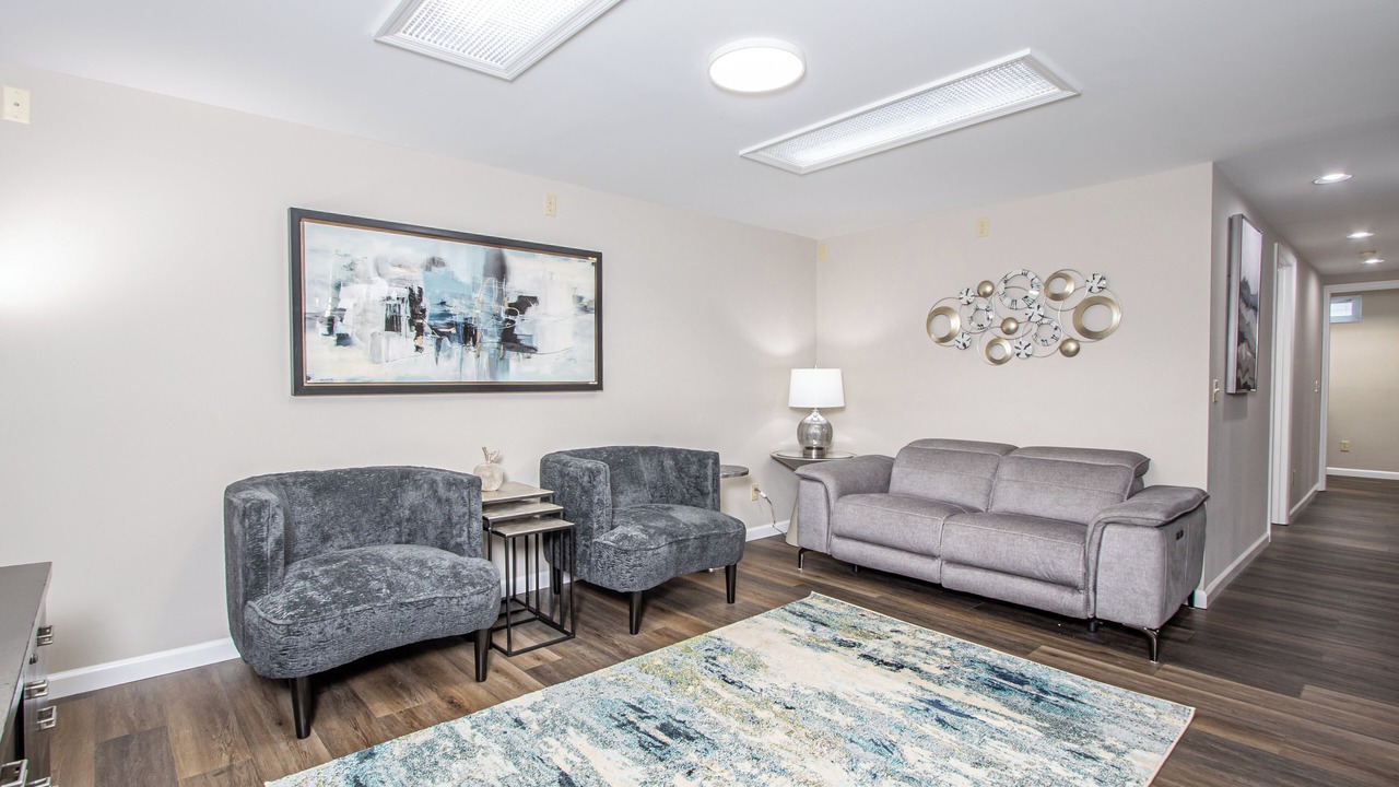 Photo of Livingroom in Fenton