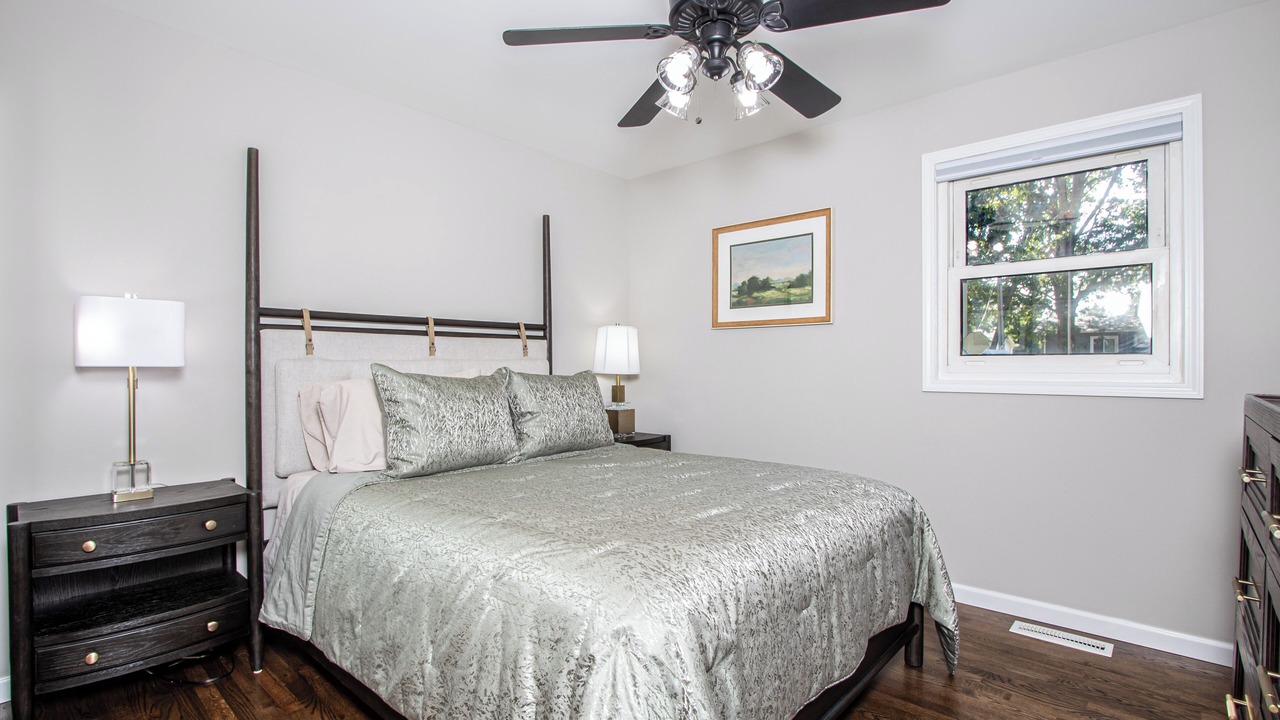 Photo of Bedroom in Fenton