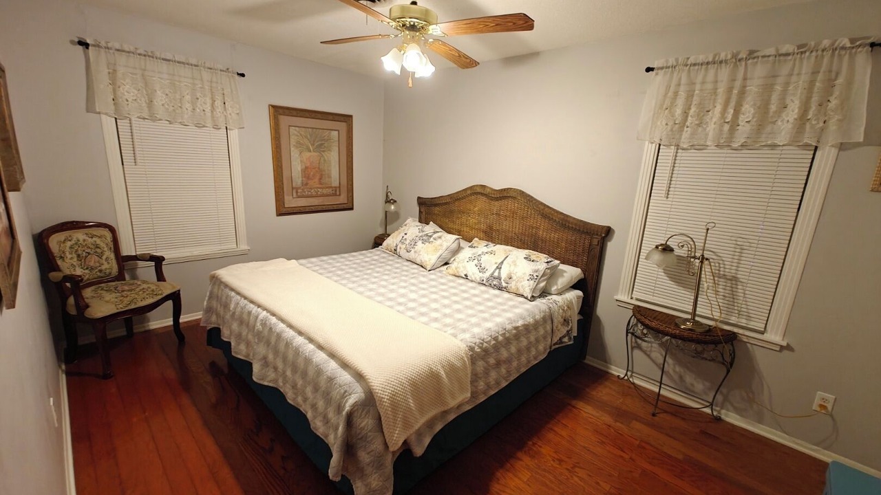 Photo of Bedroom in Brenham