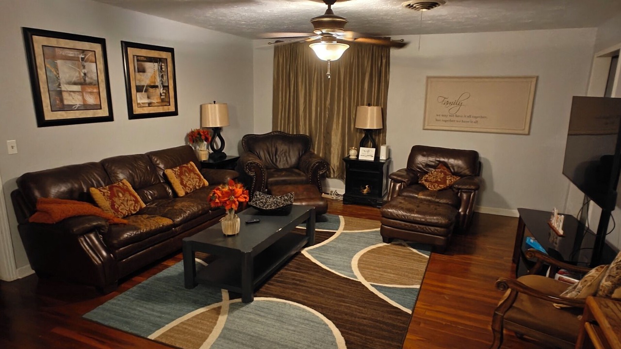 Photo of Livingroom in Brenham