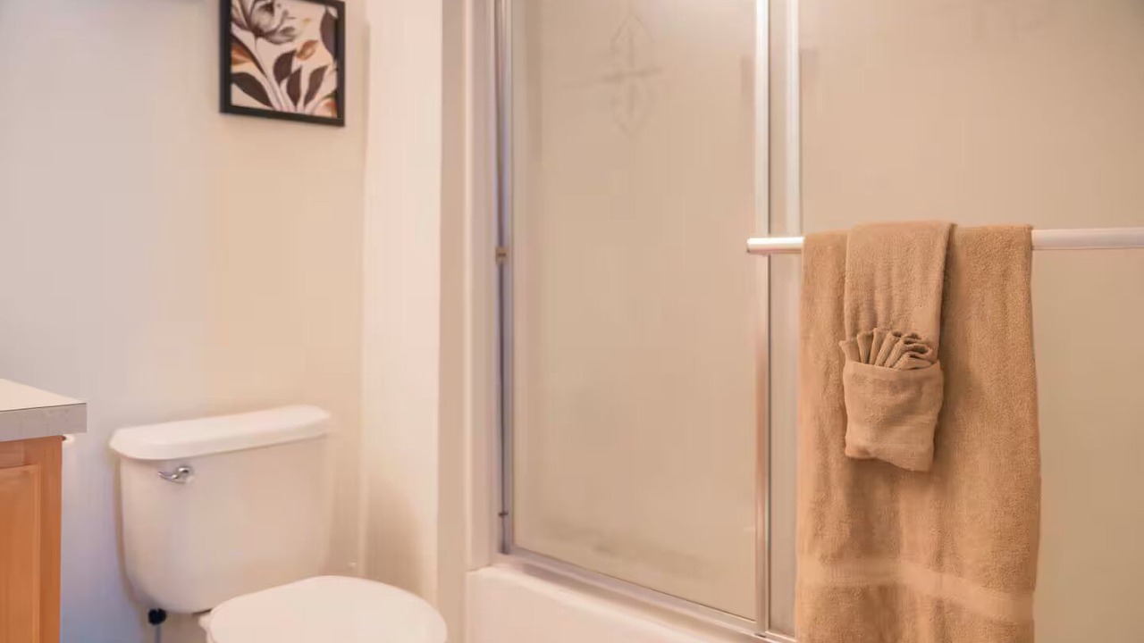 Photo of Bathroom in Lake Berkley
