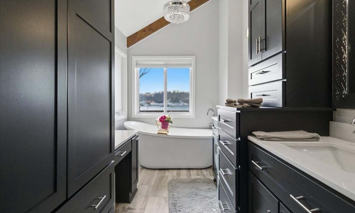 Photo of Bathroom in Gravois Mills
